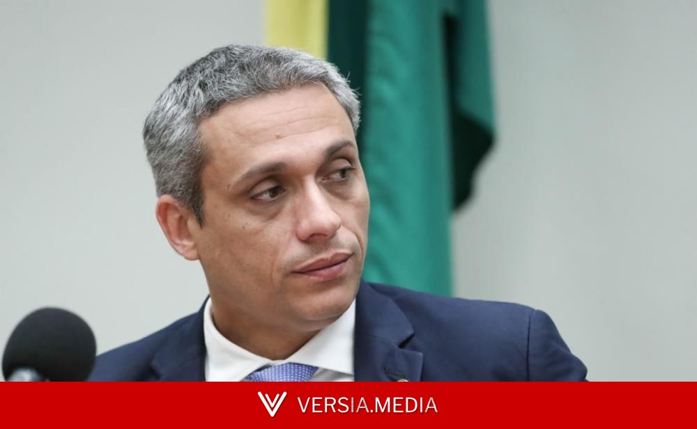 Gustavo Gayer é condenado a indenizar PT por fake news sobre atentado a Bolsonaro