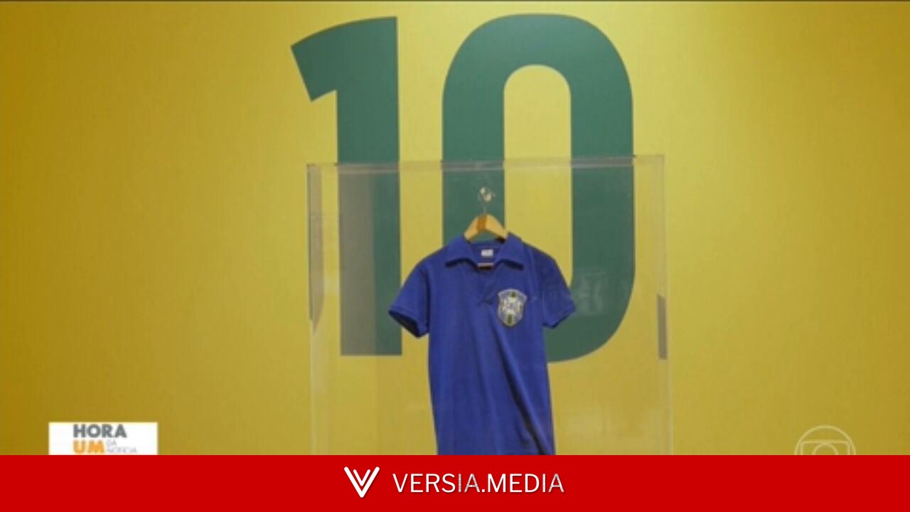 Relíquia da Seleção Brasileira: Camisa de Pelé da final da Copa de 1958 é vendida por R$ 25 milhões em leilão
