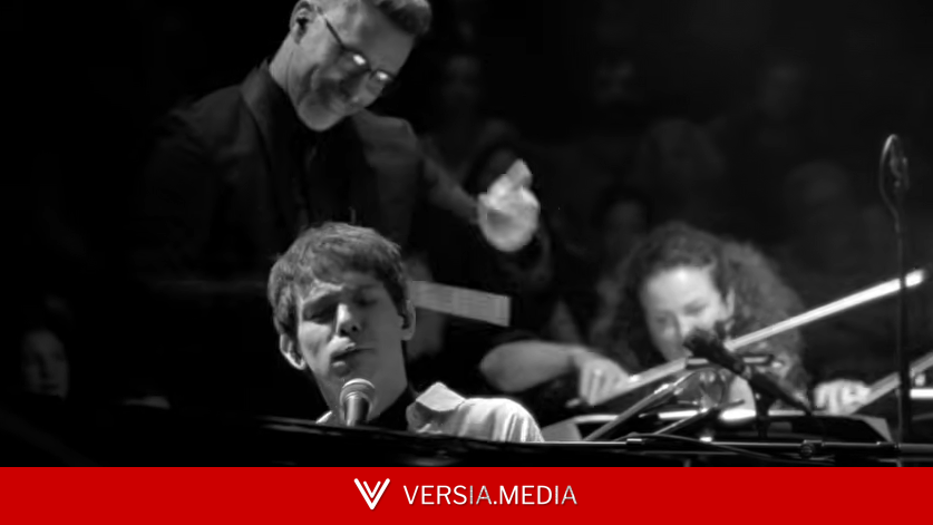 Na contramão do mercado, Vitor Araújo apresenta o exuberante ‘Toró’, em São Paulo
