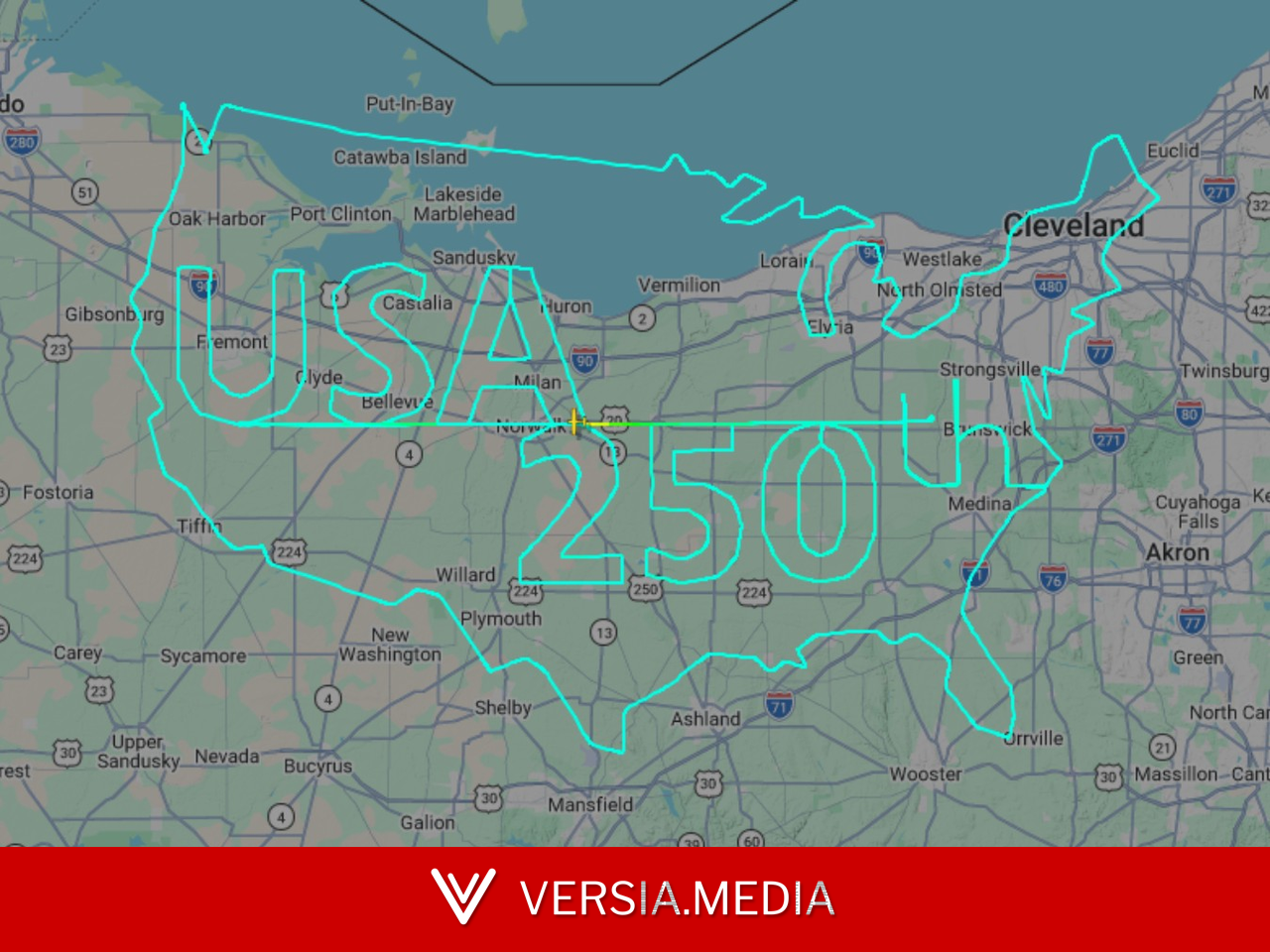 Piloto desenha homenagem aos EUA no céu com rota do avião