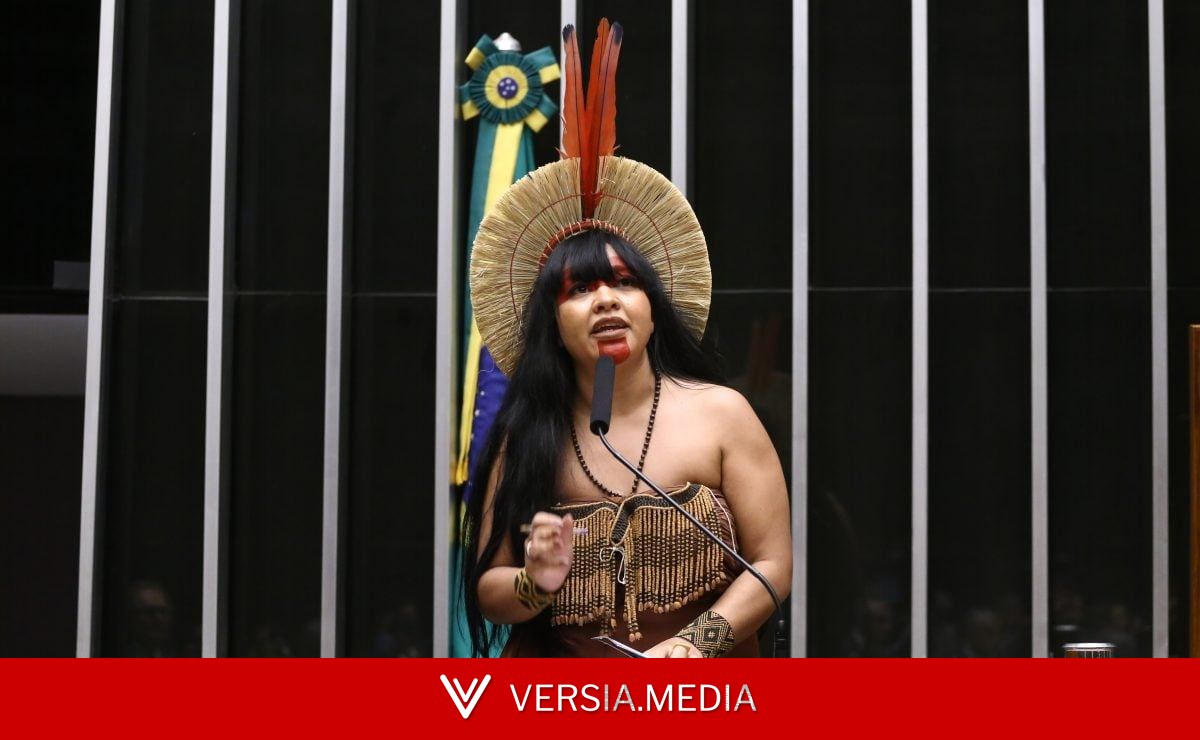 Câmara aprova o uso de trajes tradicionais em fotos de documentos